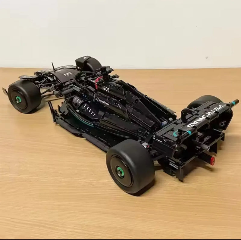 Carro De Corrida F1 Montável 1642 Peças Escala 1:8 Model